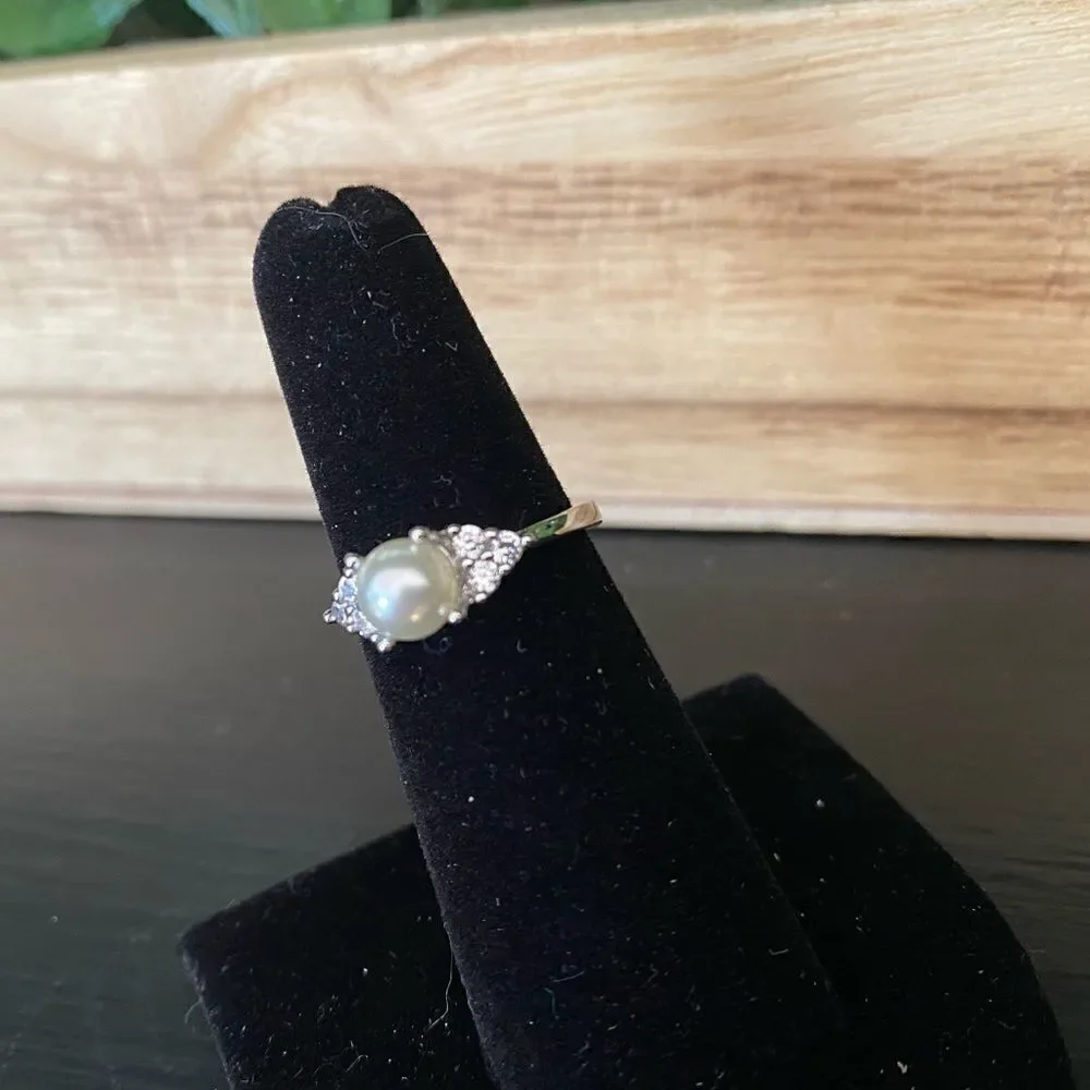 Pearl Diamond Silver Ring 6
